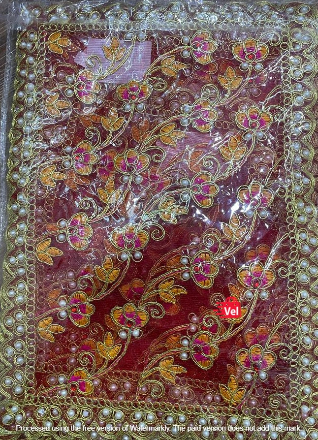 Pooja Chunni (Small Size)