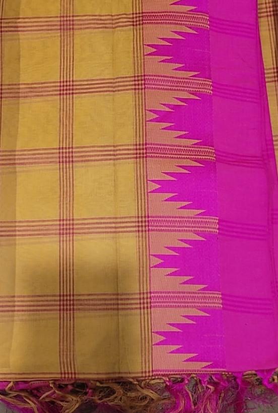 Arya Checks Saree - Gold and Pink