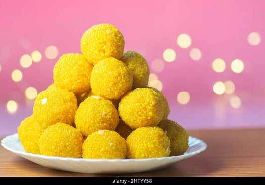 Yellow Laddu Fresh 180-200g