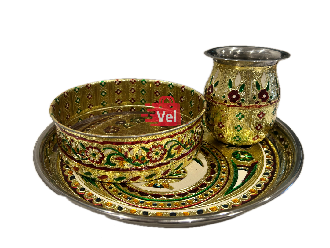 Karwa Chauth Puja Set – Golden Thali, Mitti Karwa & Channi | Elegant Vrat Kit