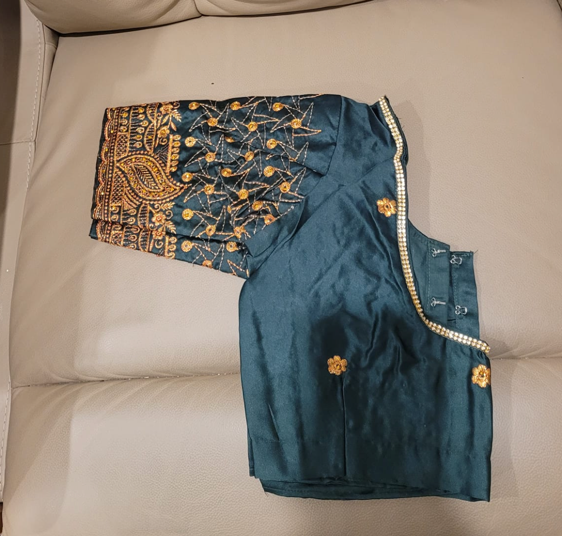 Saree Blouse Star Pattern - Multiple colours and sizes available