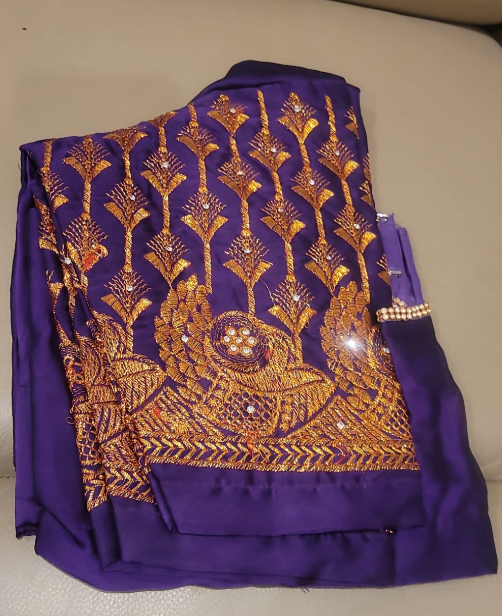 Saree Blouse Feather Pattern - Multiple colours and sizes available