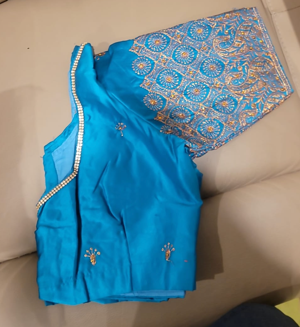 Saree Blouse Round star design - Multiple colours and sizes available