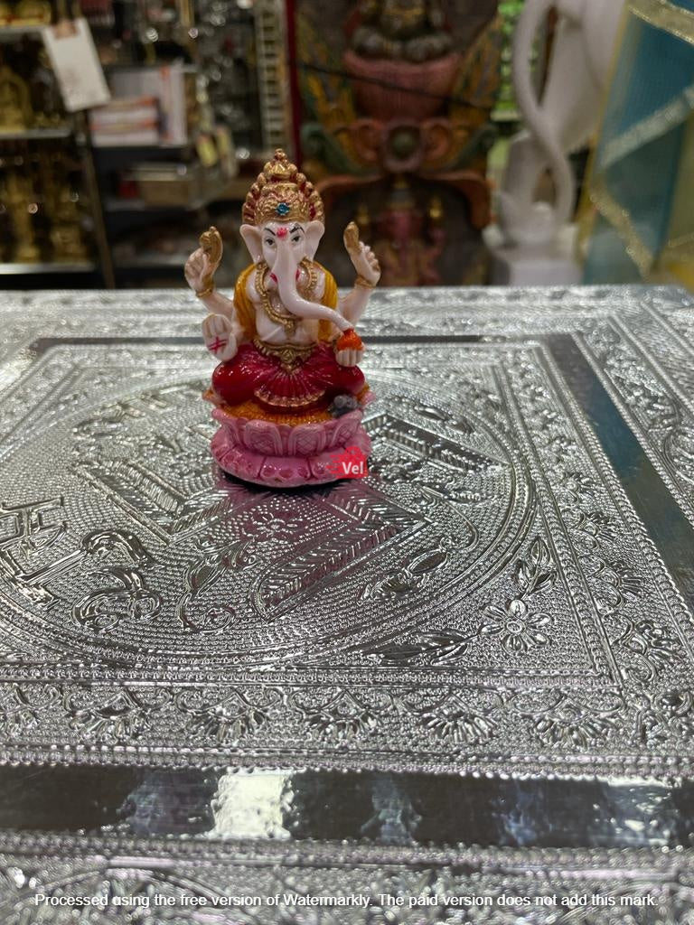 Car Dashboar Idol of God Ganesh NP1221